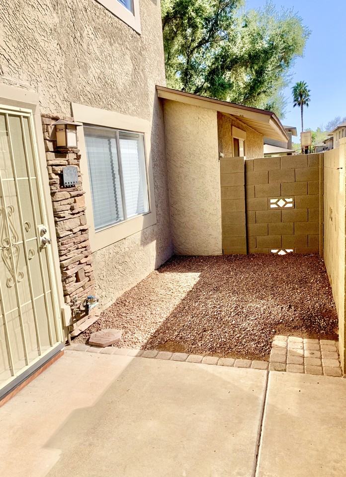 8546 E Belleview St - Photo 7 of 26