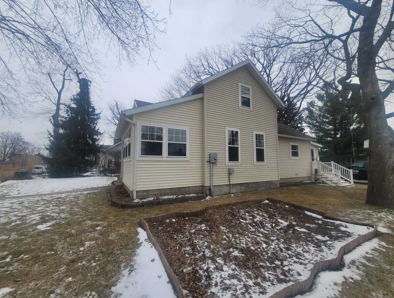 532 E Main Ave - Photo 4 of 19