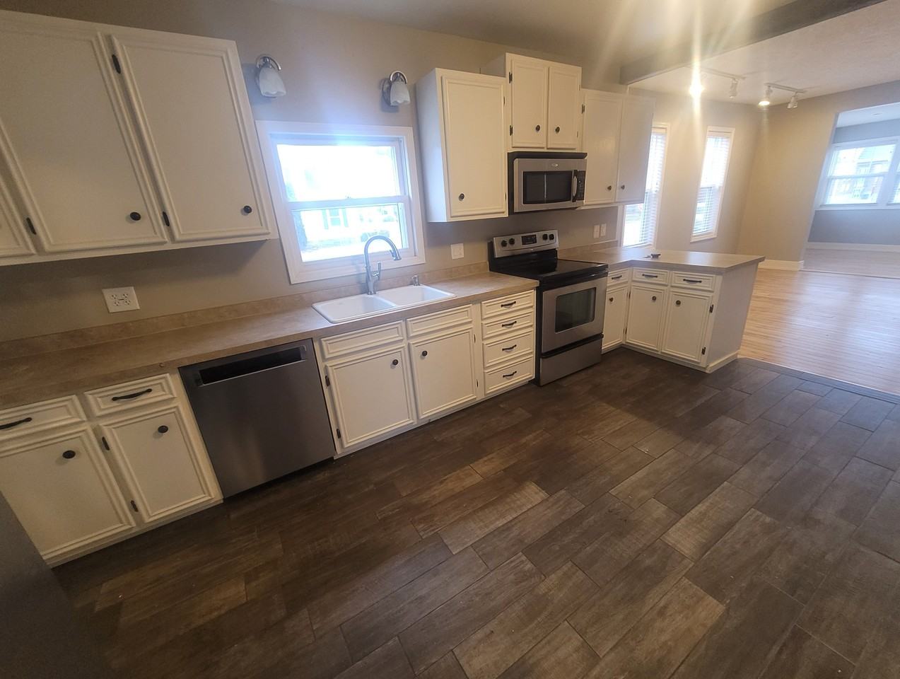 532 E Main Ave - Photo 6 of 19