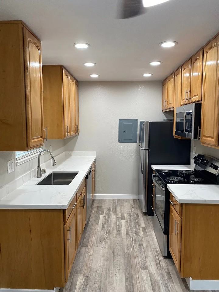 1400 White Dr - Photo 4 of 9