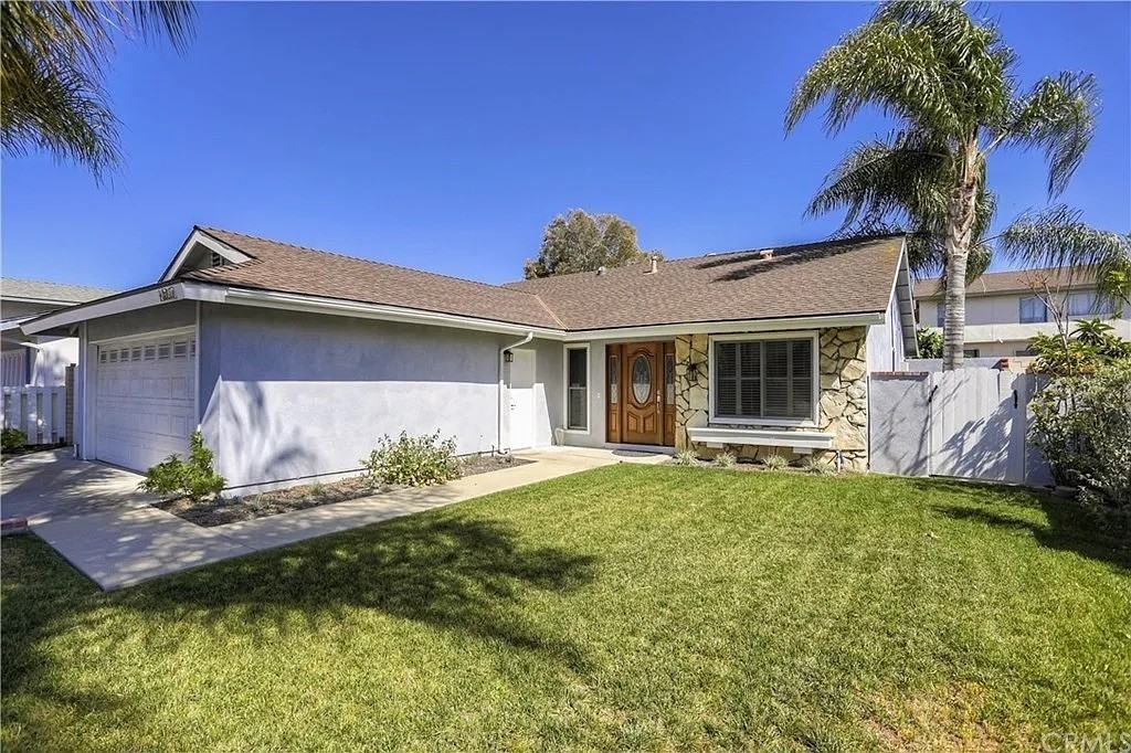 14852 Rattan St - Photo 4 of 14