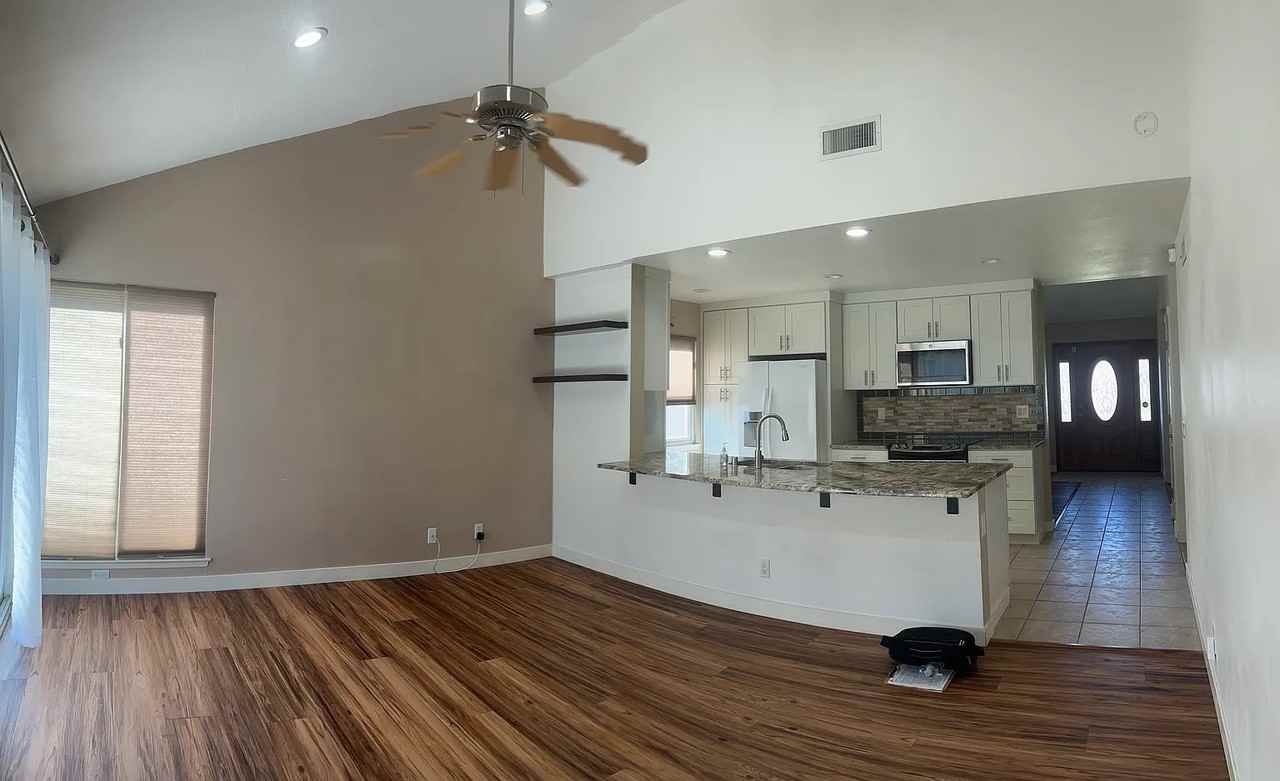 14852 Rattan St - Photo 5 of 14