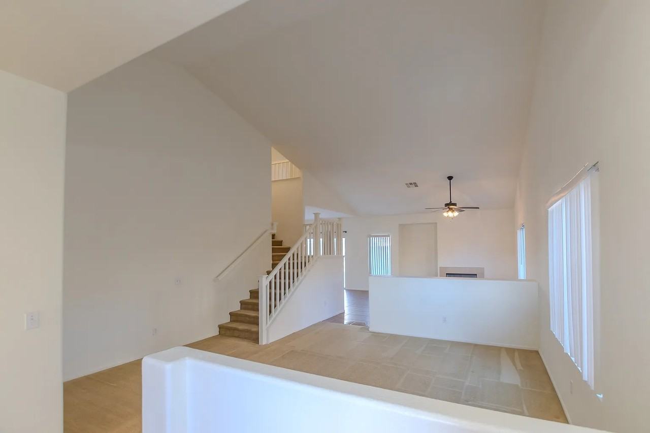 13615 Princeton Dr - Photo 2 of 12