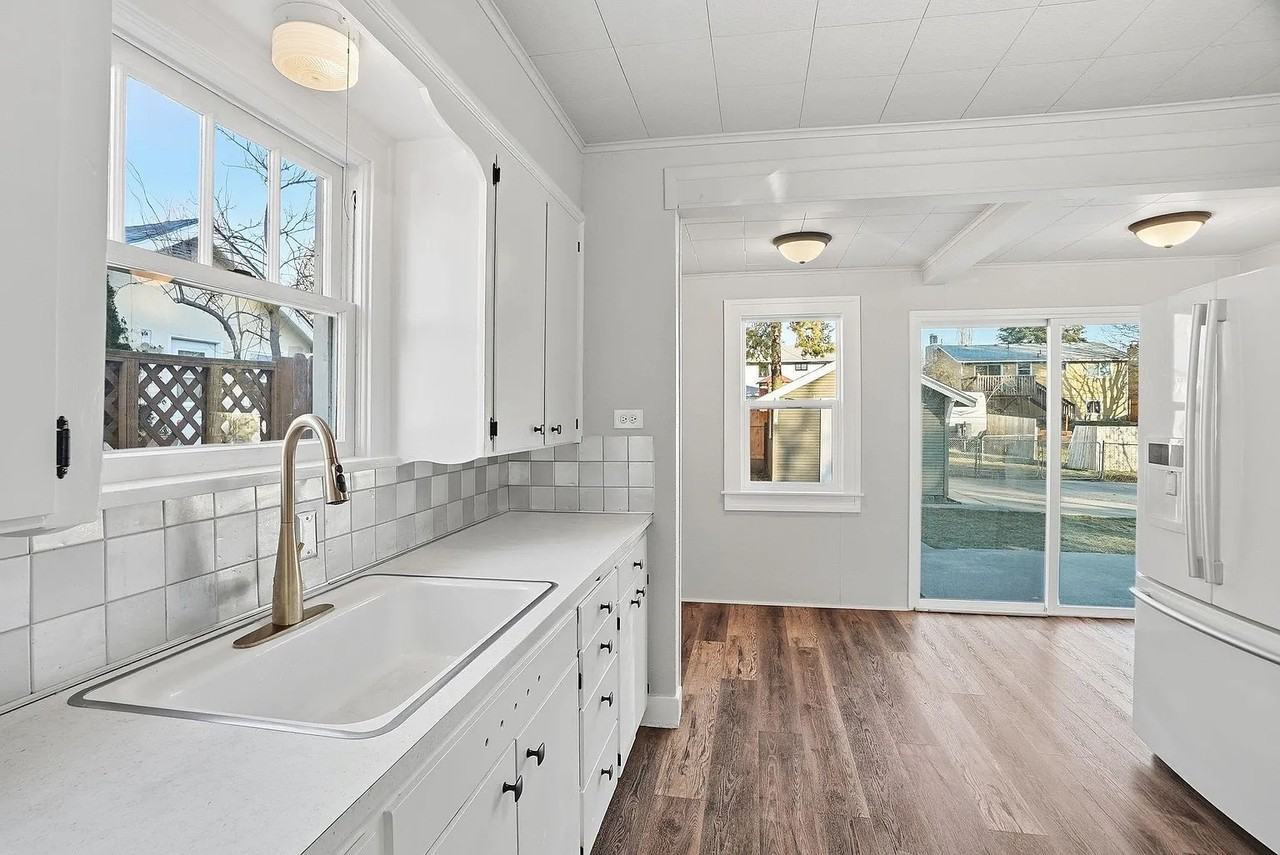 3417 E 35th Ave - Photo 5 of 13