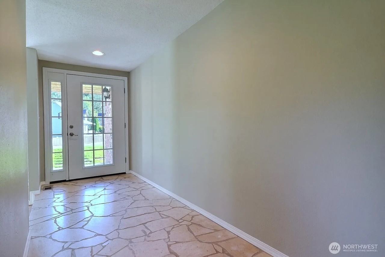 4702 66th Ave Nw - Photo 7 of 12