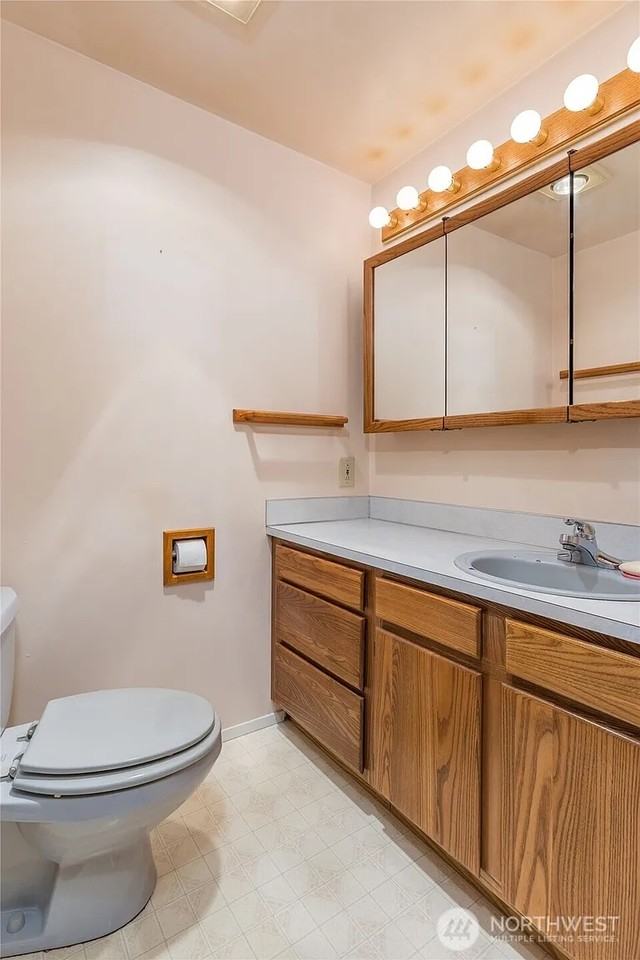 1909 21st St Ne - Photo 6 of 11