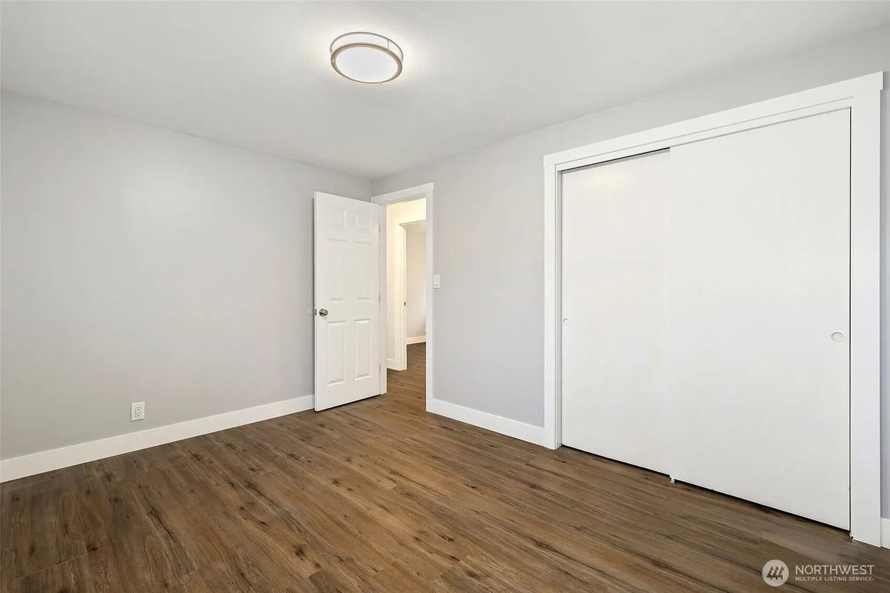 12637 Se 161st St - Photo 7 of 20