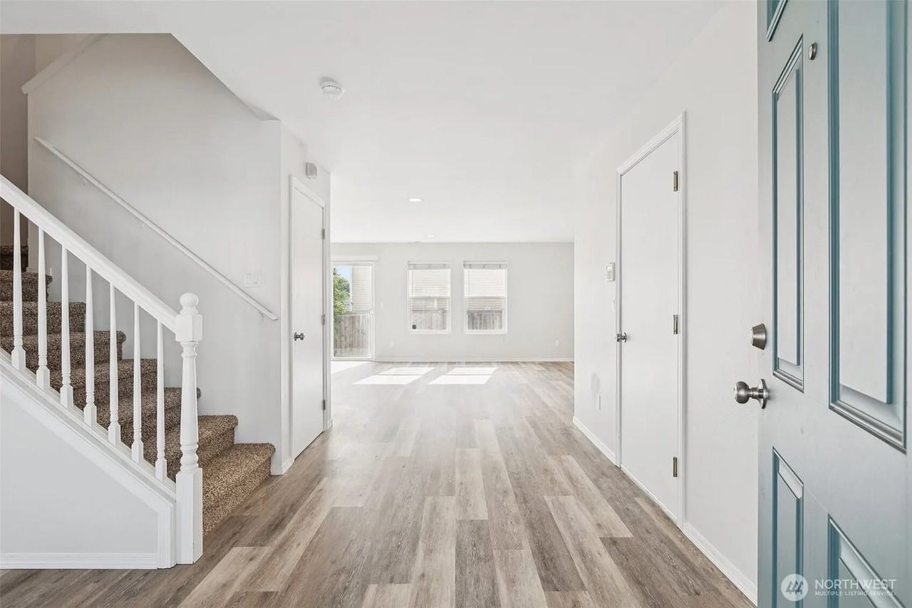 33214 44th Ave S - Photo 2 of 22