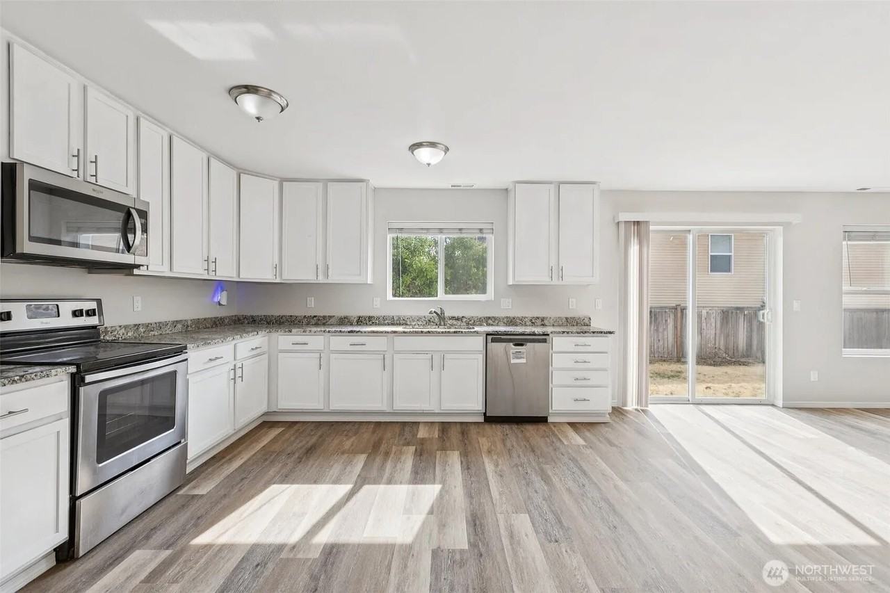 33214 44th Ave S - Photo 7 of 22