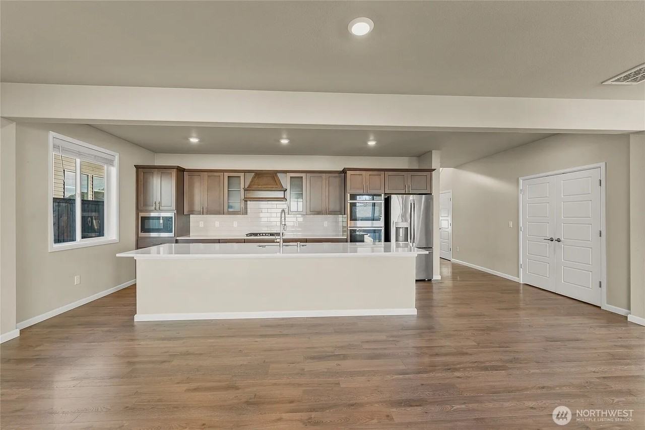 20416 Se 257th St - Photo 4 of 20