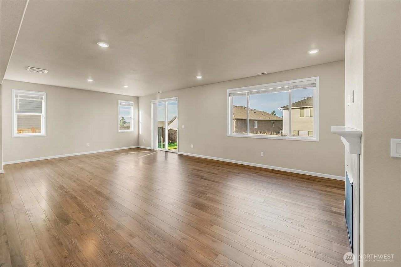 20416 Se 257th St - Photo 6 of 20