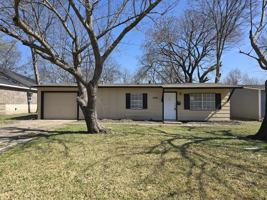 featured image of 1008 Grande Dr