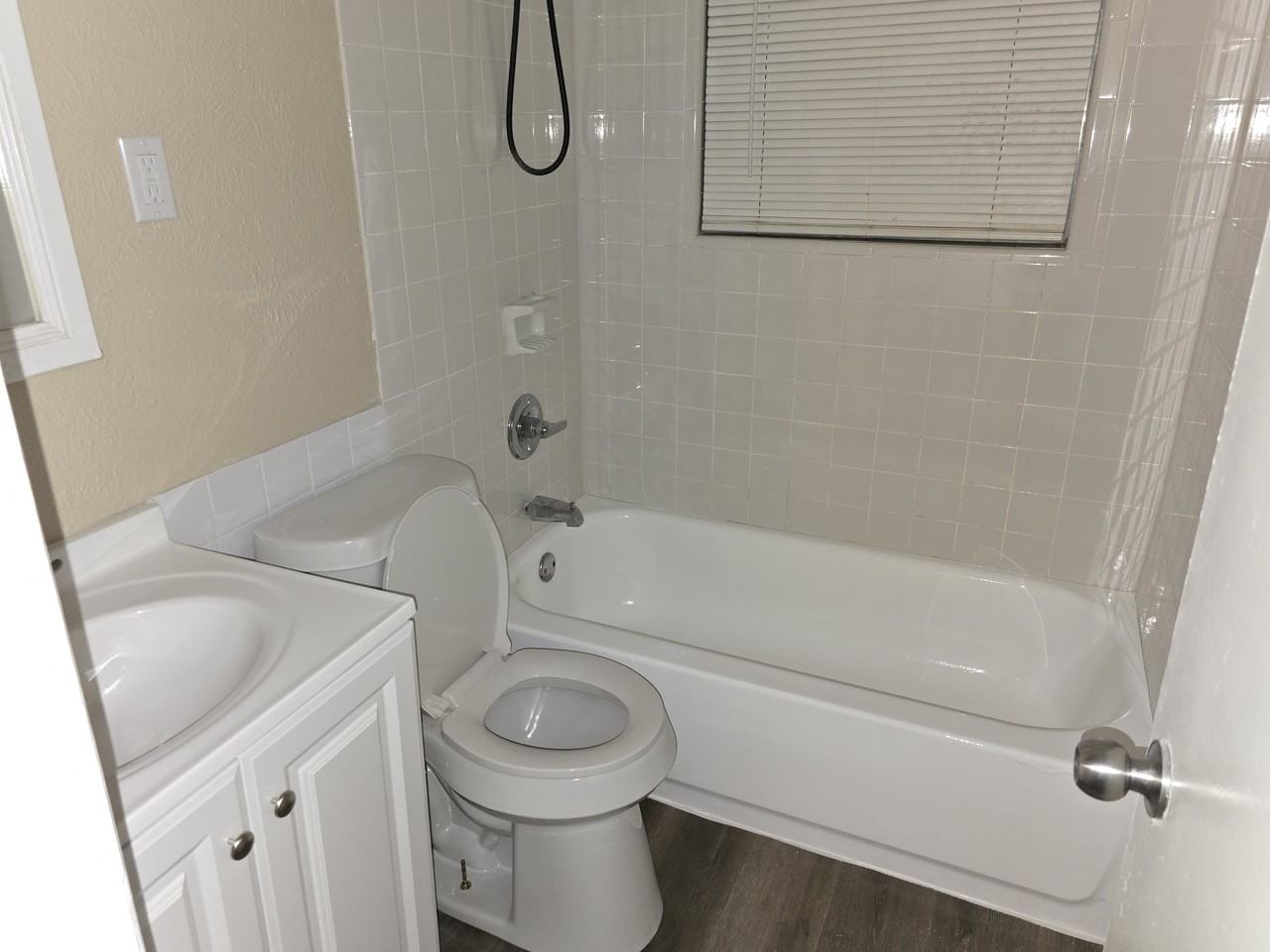 1008 Grande Dr - Photo 7 of 7