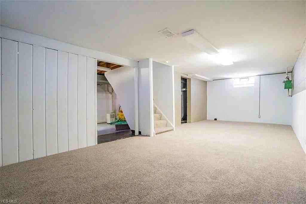 2330 Traymore Rd - Photo 6 of 8