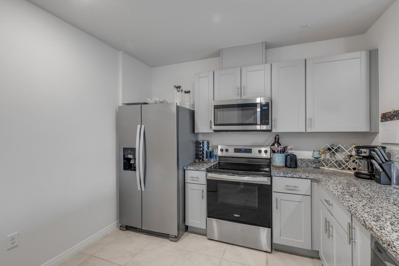 2724 Silver Canoe Dr - Photo 6 of 29