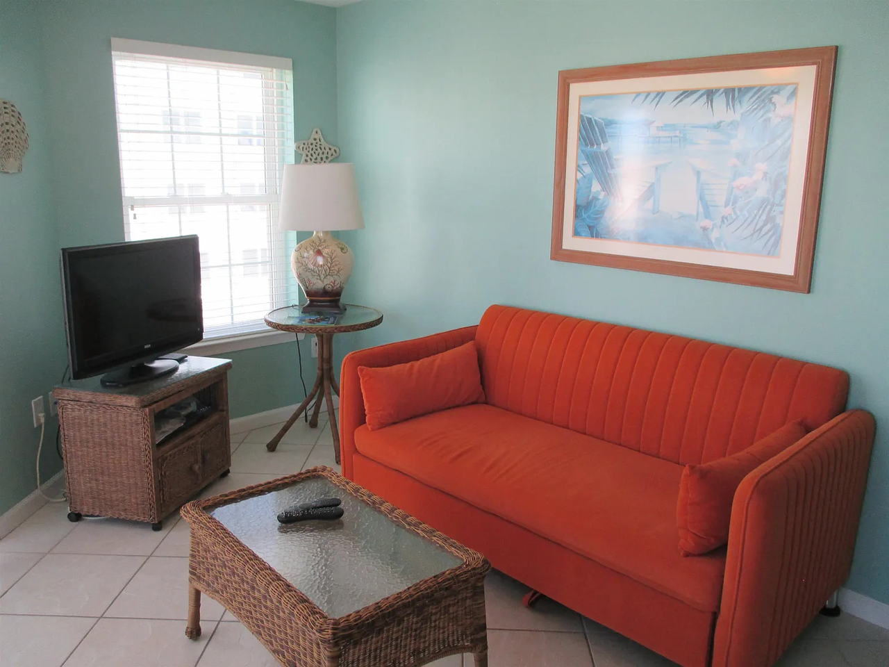 106 W Spruce Ave - Photo 2 of 11