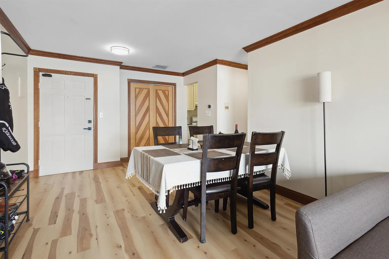 603 55th St - Photo 5 of 19