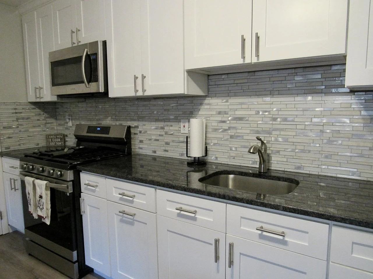 1029 Cricket Ln - Photo 7 of 16