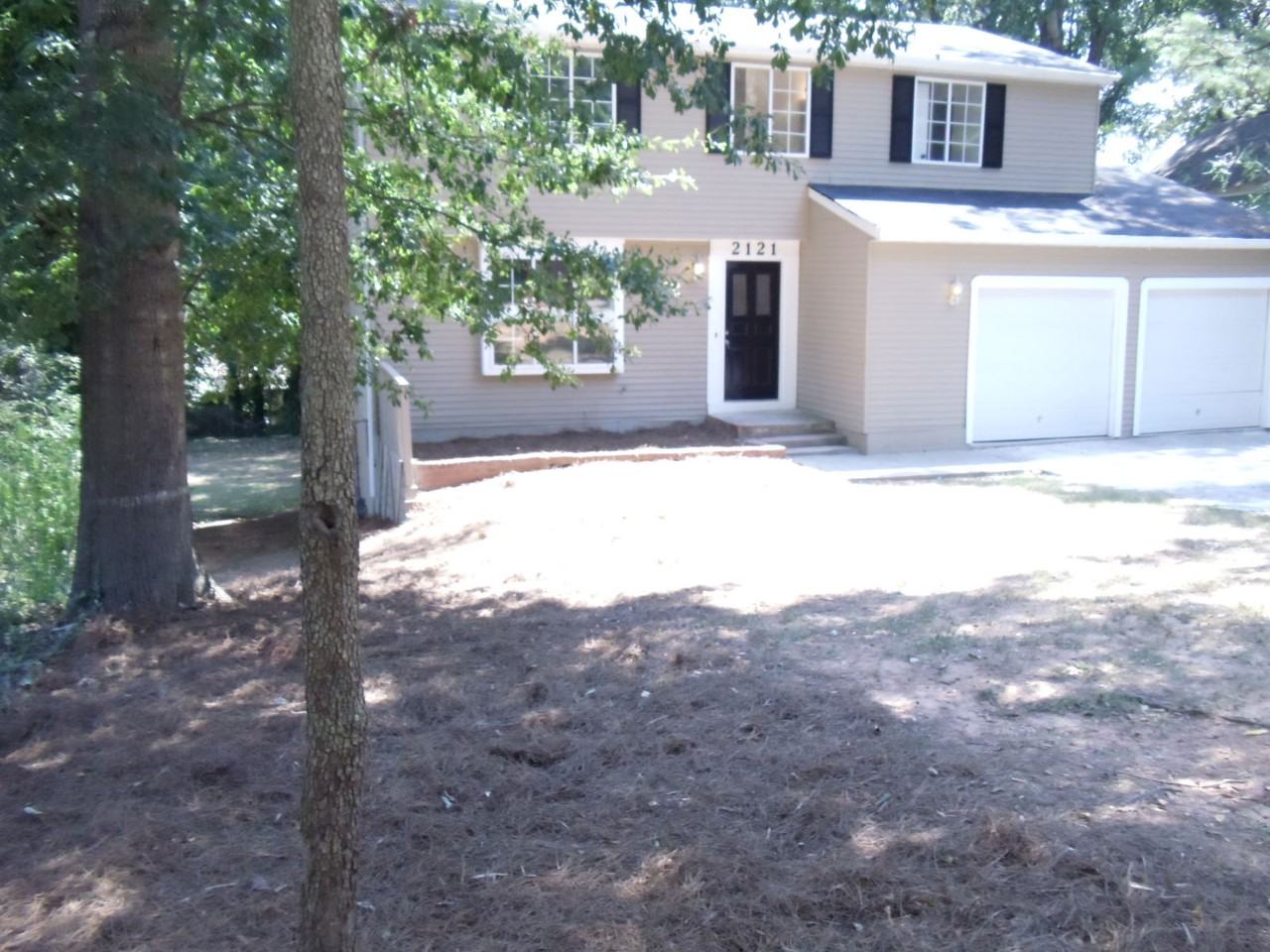 2121 Shadow Ct - Photo 3 of 35