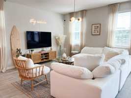 featured image of 3937 Se Mentmore Ln #3937