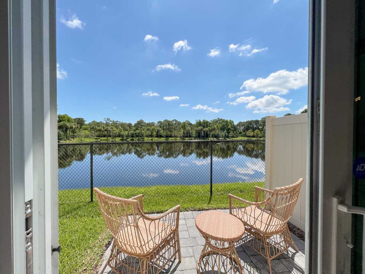 3937 Se Mentmore Ln #3937 - Photo 6 of 19