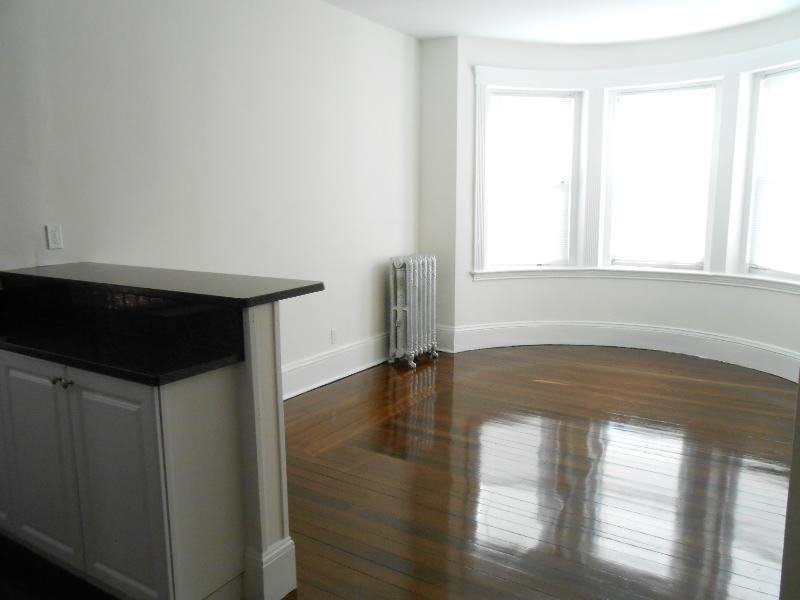 71 Brighton Ave #5 - Photo 3 of 21