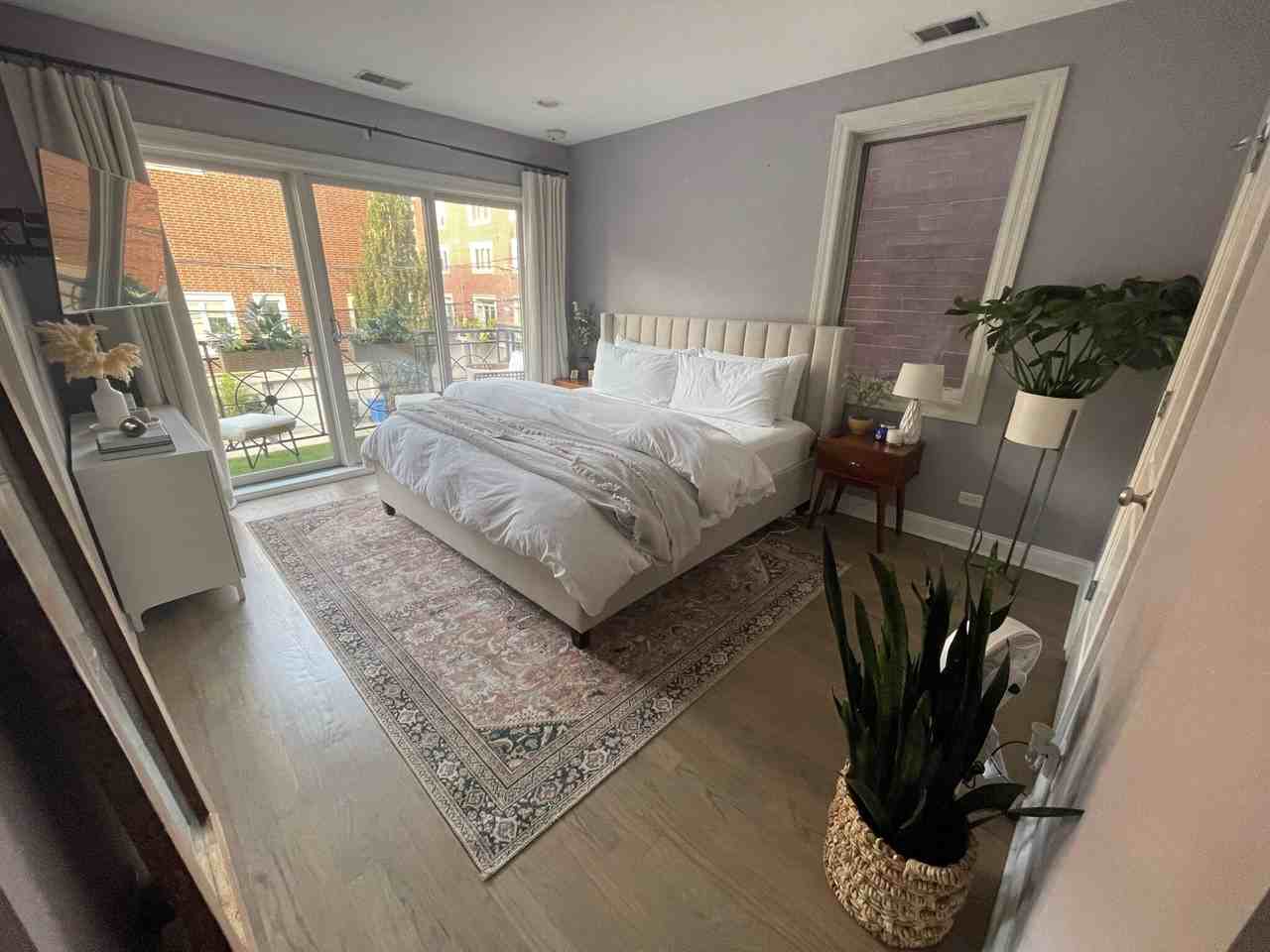 844 W Erie St #2 - Photo 5 of 13