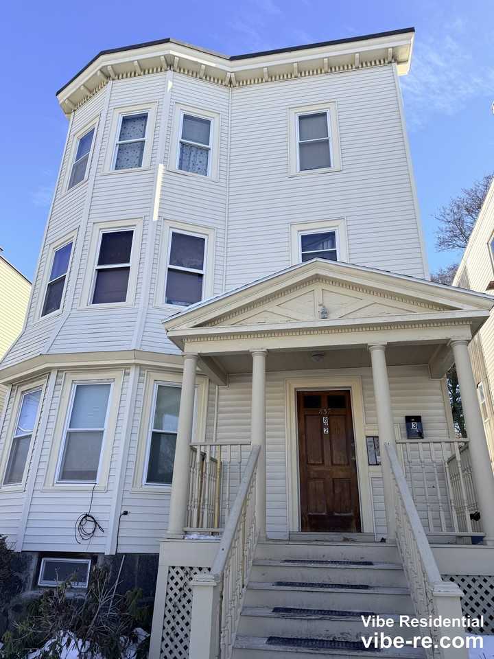 832 Washington St #3 - Photo 6 of 6