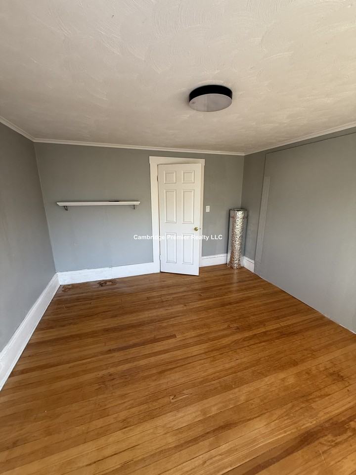 Quincy St #2 - Photo 6 of 20