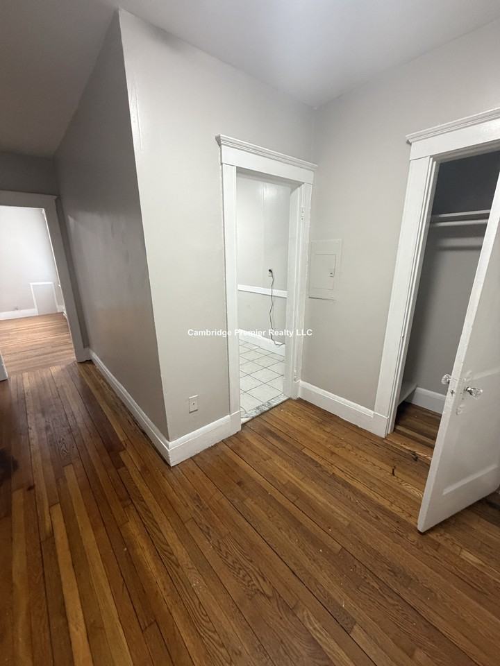 Huss Ct #205 - Photo 5 of 10