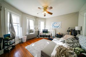 featured image of 222 Parker Hill Ave #1