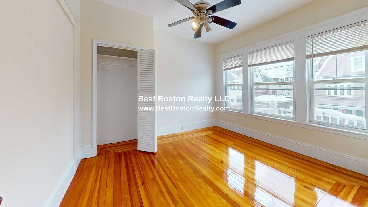 93 Capen St #2 - Photo 7 of 17