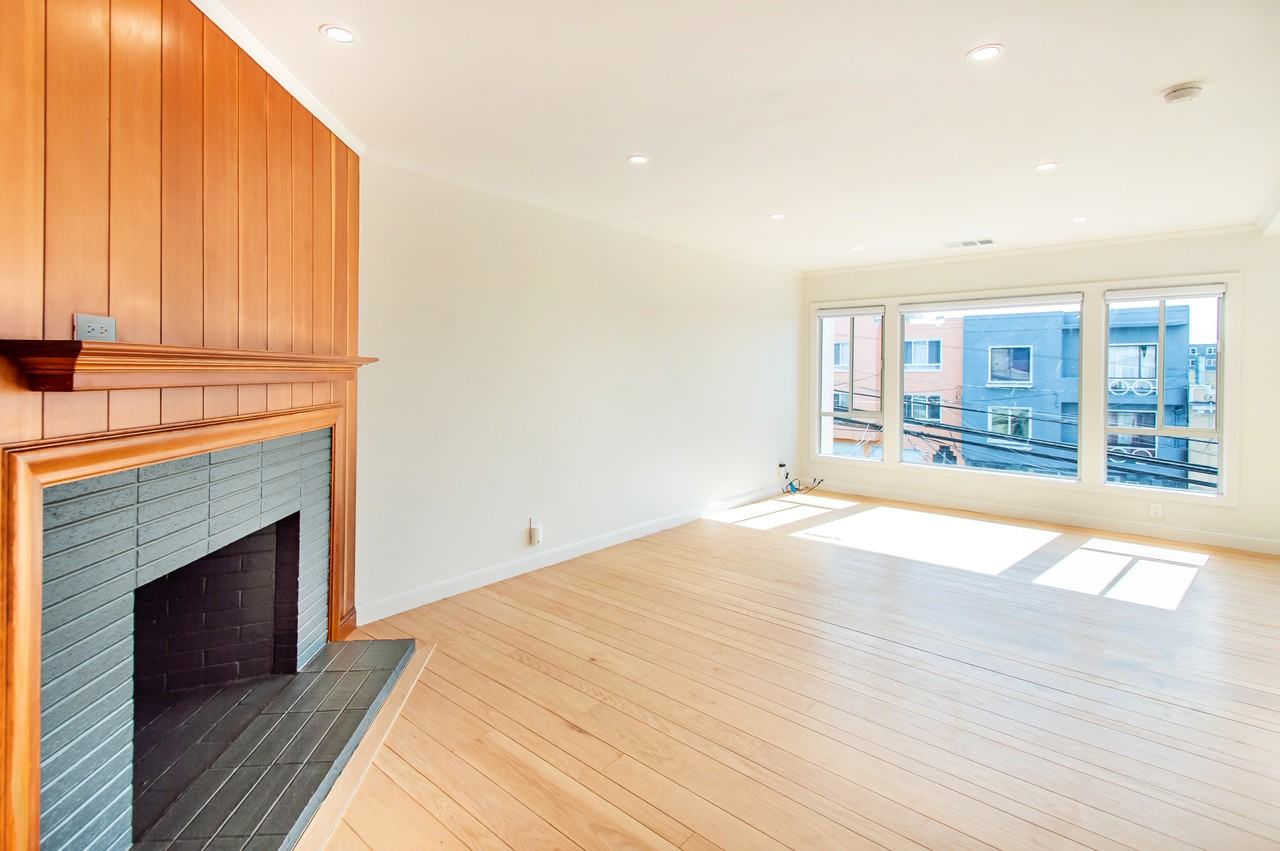 3736 Irving St - Photo 4 of 28