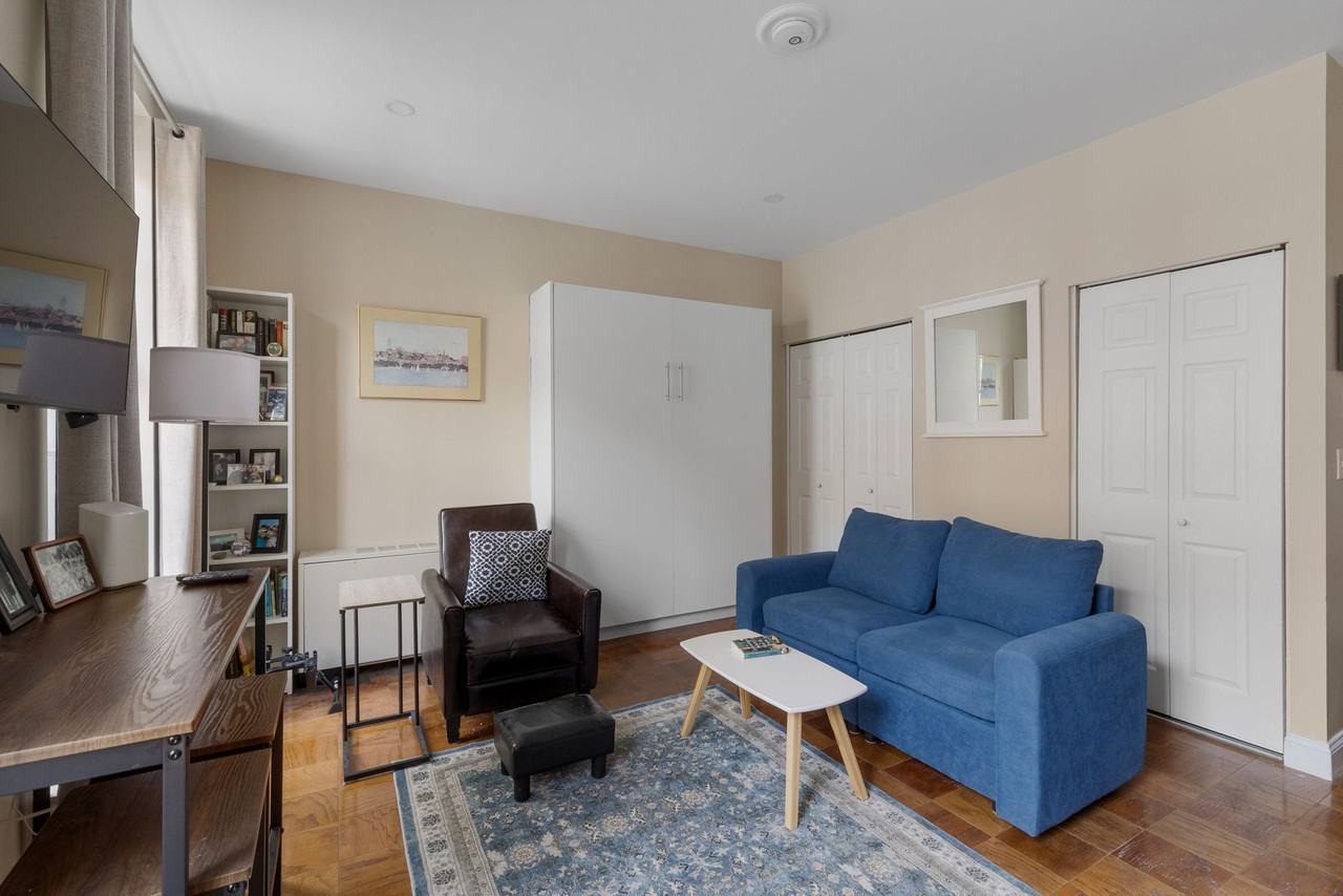 21 Bowdoin St #2B - Photo 6 of 10