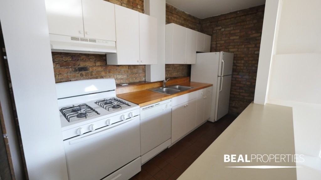 558 W Wellington Ave #2F - Photo 6 of 15