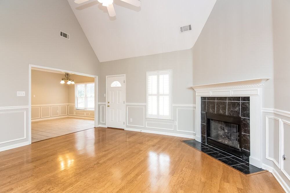 8885 Gooseberry Cv - Photo 2 of 15