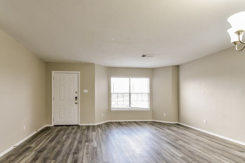 6911 Waterfall Pass - Photo 6 of 17