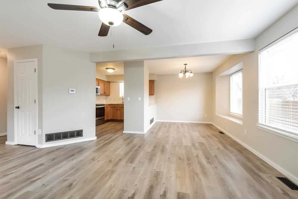 10435 W 82nd Pl - Photo 6 of 18