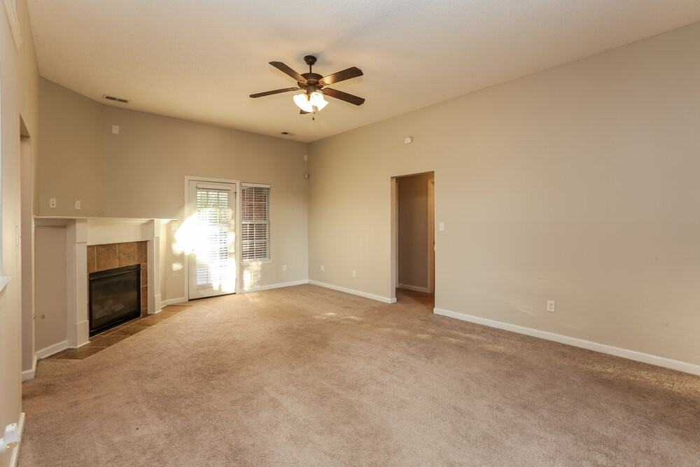 7182 Crape Myrtle Dr - Photo 3 of 14