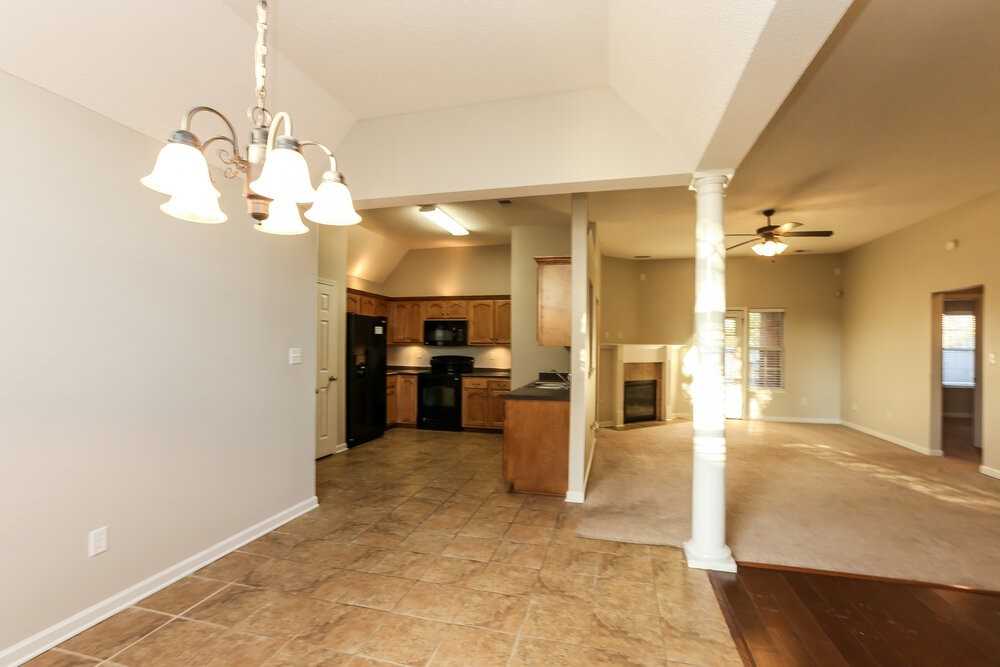 7182 Crape Myrtle Dr - Photo 4 of 14