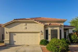 featured image of 11660 W Cardinal Ct
