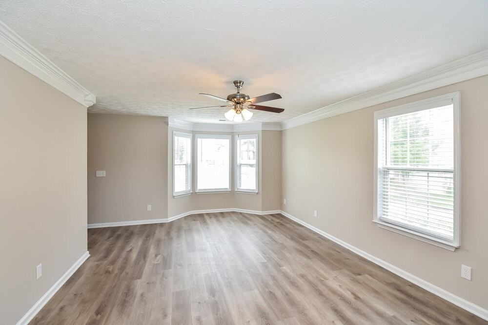 2914 Water Lily Ct - Photo 5 of 17