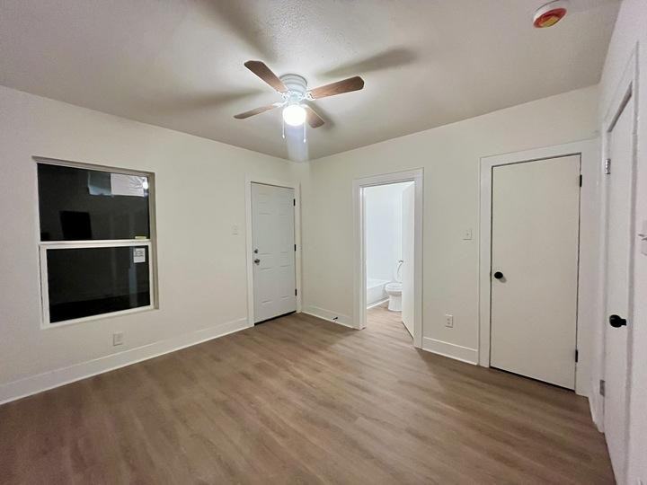 1828 Texas Ave - Photo 6 of 14