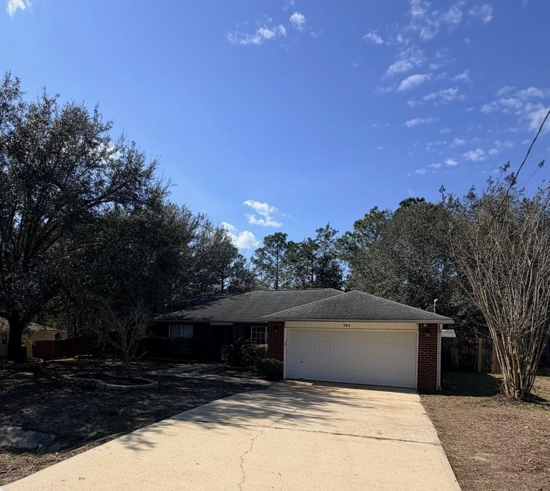 205 Villacrest Dr - Photo 6 of 20