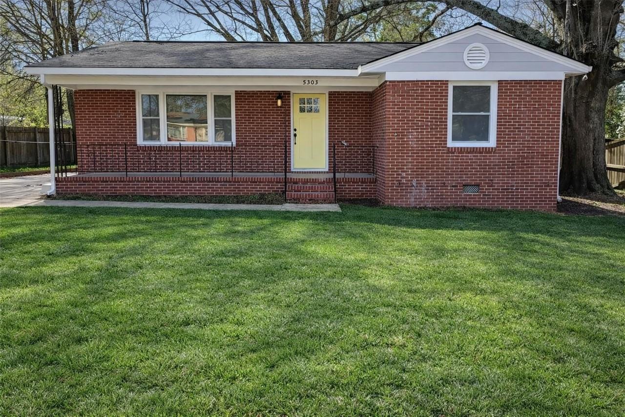 5303 Birch Rd - Photo 2 of 12