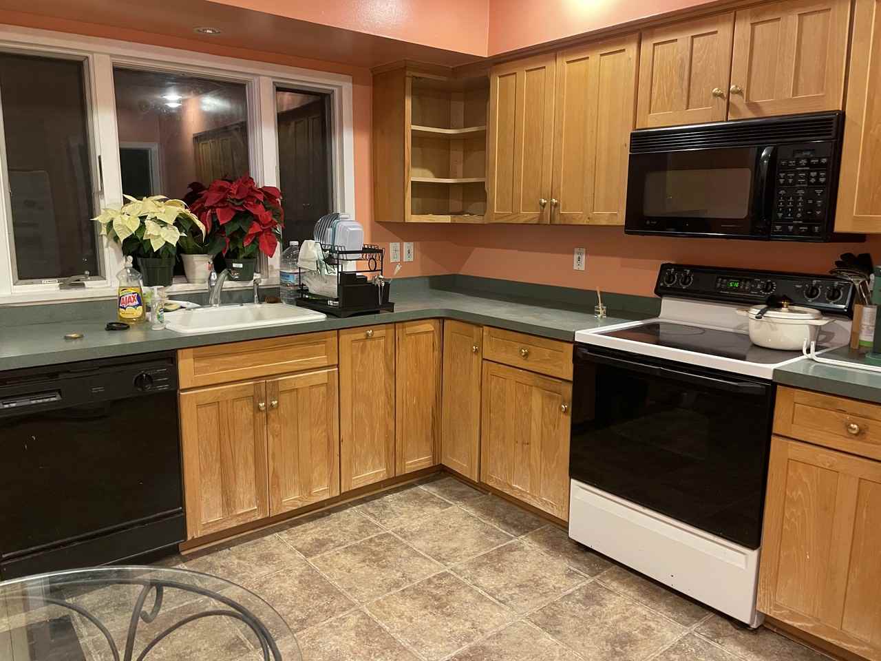 148 Christian Avenue - Photo 7 of 19