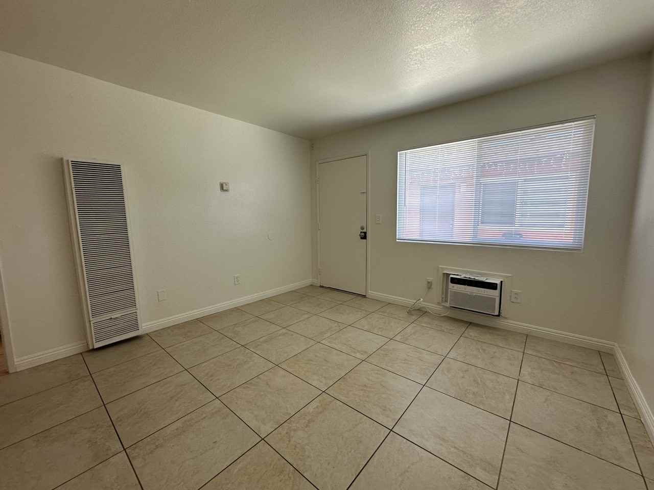 1339 W. Stonerige Ct. - Photo 3 of 15