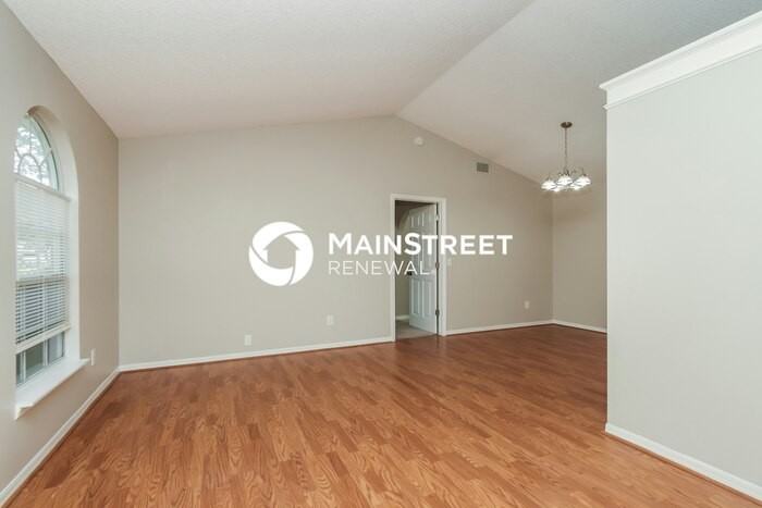 163 Crystal Lake Rd - Photo 7 of 15