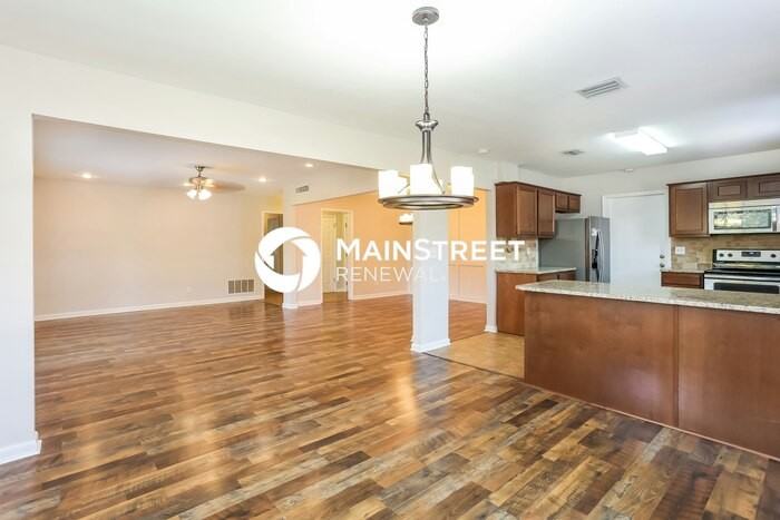 1217 Brookmont Ave E - Photo 2 of 16