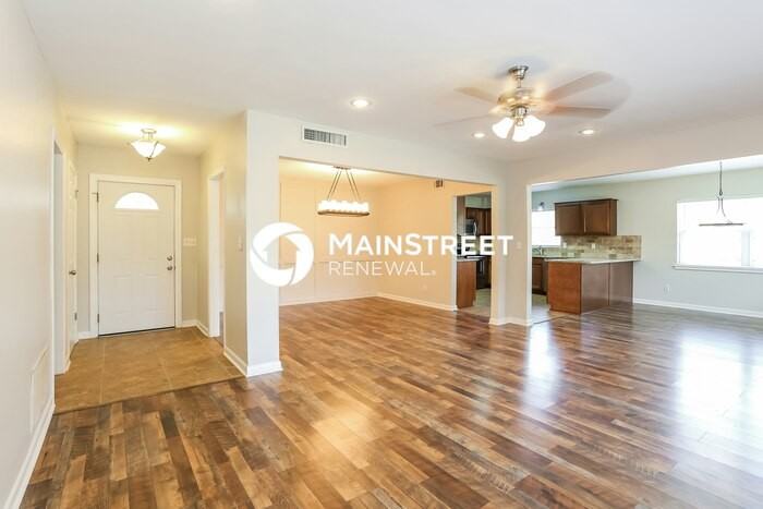 1217 Brookmont Ave E - Photo 3 of 16